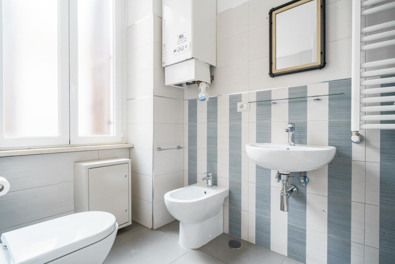 Dreamynest Quattro Cantoni - 2 Bdr Vicino Il Colosseo Rome Extérieur photo
